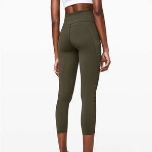 Lululemon and free cropped leggings